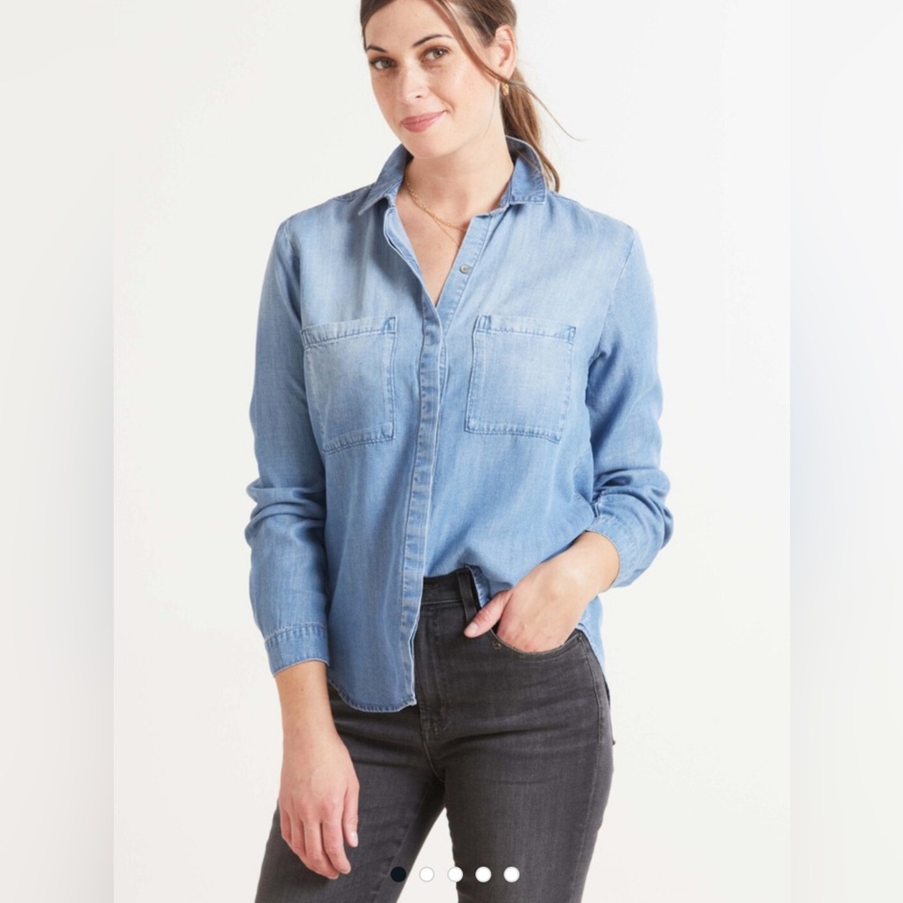 Anthropologie Cloth & Stone Chambray Button Down Shirt